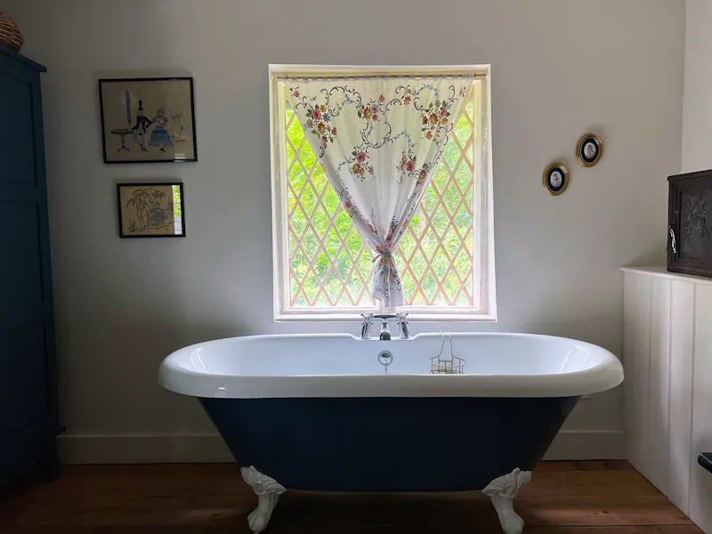 Canterbury cottage , C934 (photo 13)