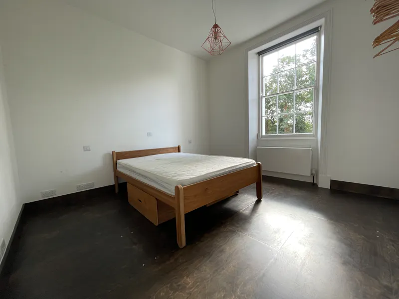 Bedroom at Canonbury Victorian Terrace, B2004 (photo 21)