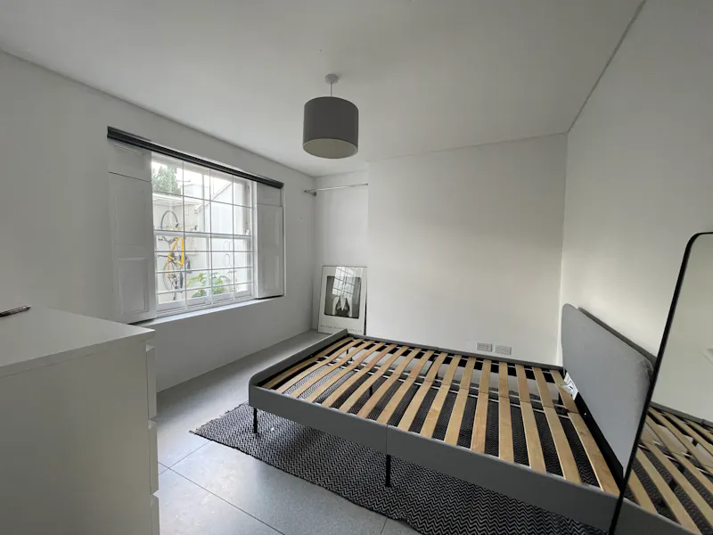 Canonbury Victorian Terrace, B2004 (photo 9)