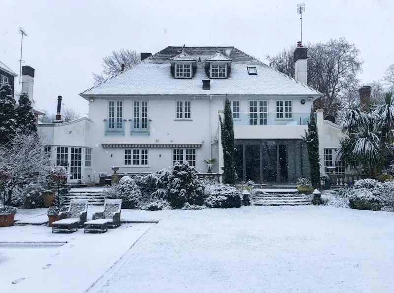 Roehampton modern mansion, D2382 (photo 73)