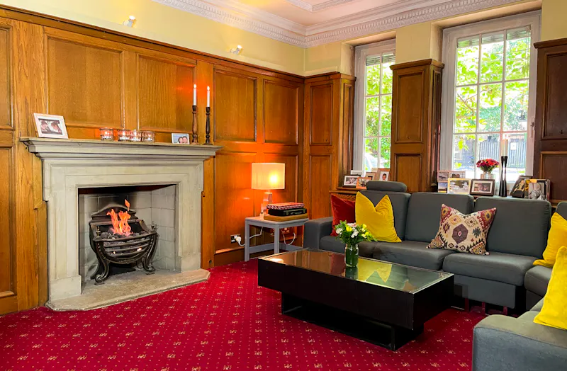 Fireplace at Roehampton modern mansion, D2382 (photo 9)