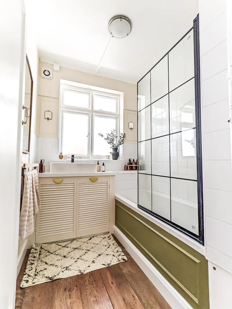 Bathroom at Boho Wimbledon Flat, F1232 (photo 17)