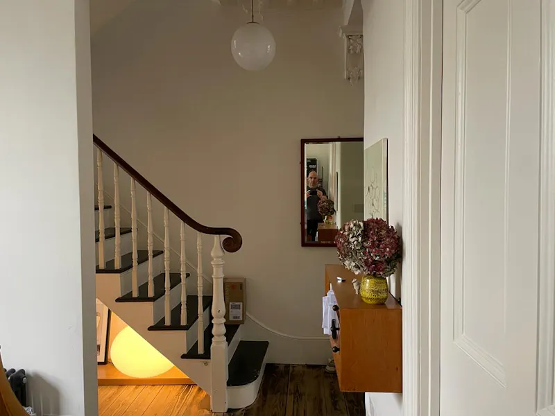 Staircase at Architectural Hackney house, B2005 (photo 18)