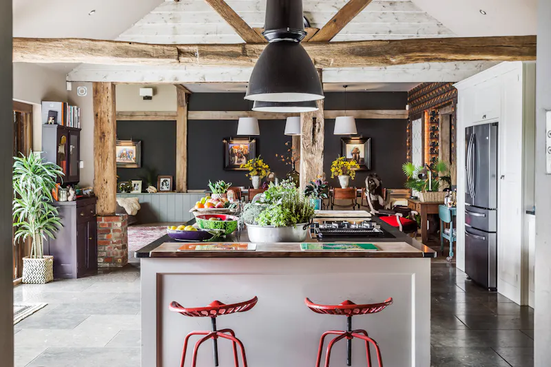 Beams at Stylish Witley barn conversion, L656 (photo 15)