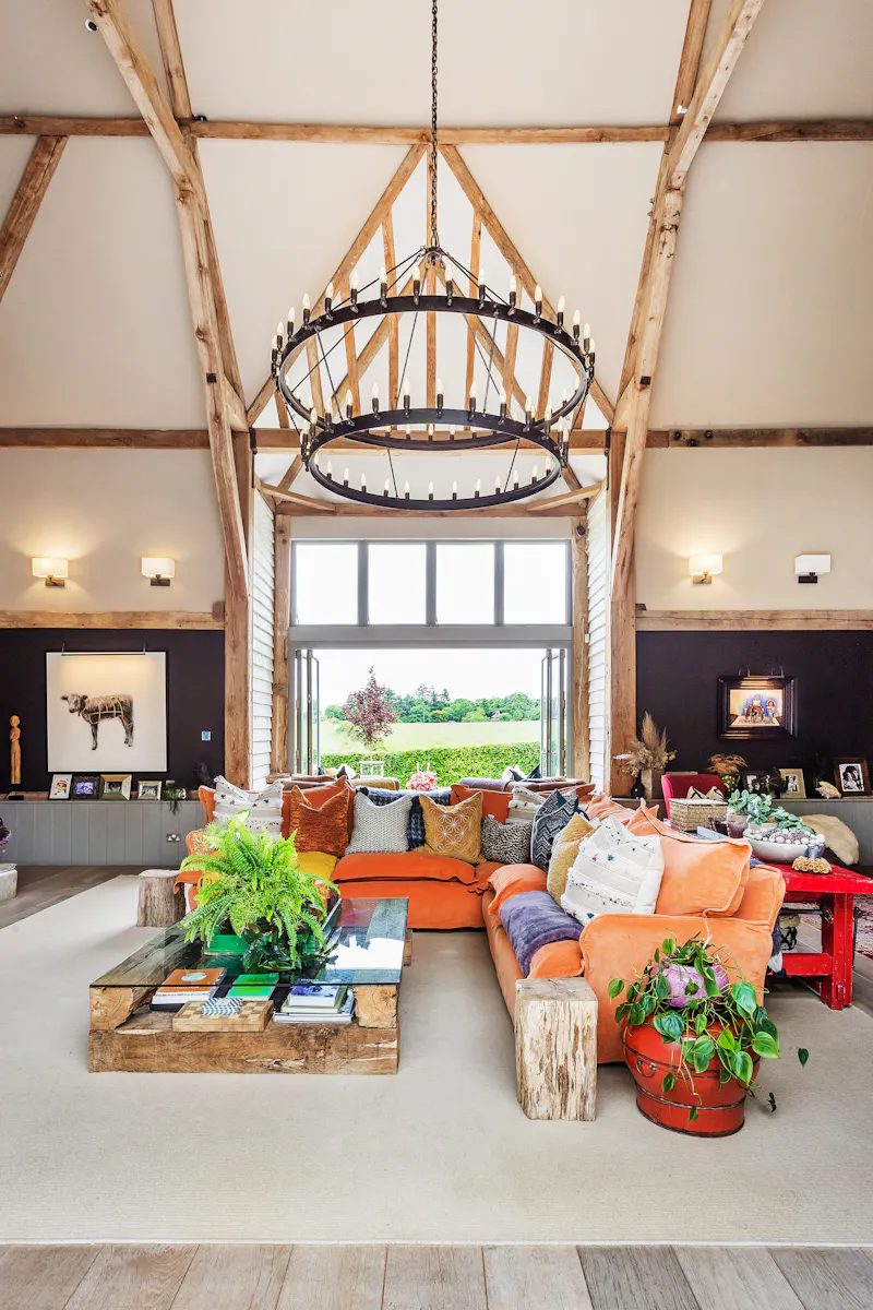 Stylish Witley barn conversion, L656 (photo 27)
