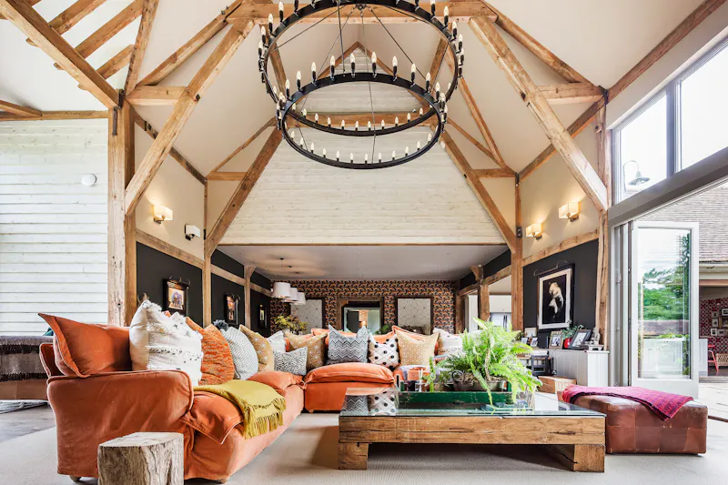 Stylish Witley barn conversion, L656 (photo 25)