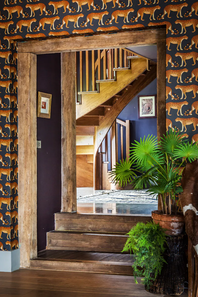 Stylish Witley barn conversion, L656 (photo 39)