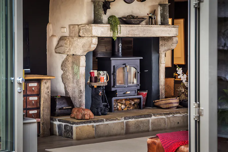 Stylish Witley barn conversion, L656 (photo 26)