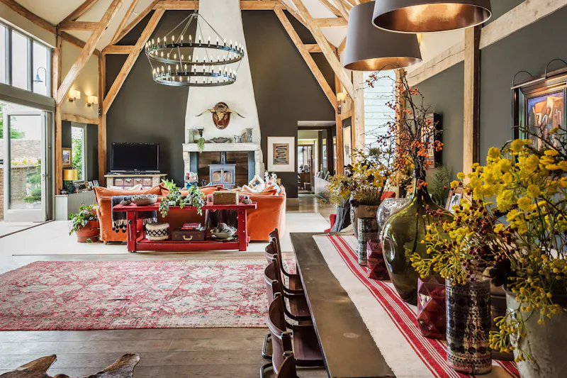 Stylish Witley barn conversion, L656 (photo 24)