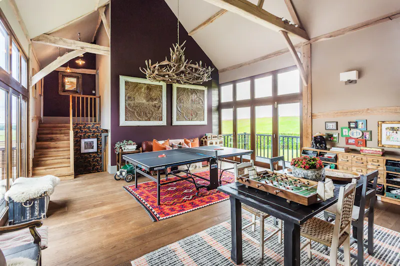 Beams at Stylish Witley barn conversion, L656 (photo 35)