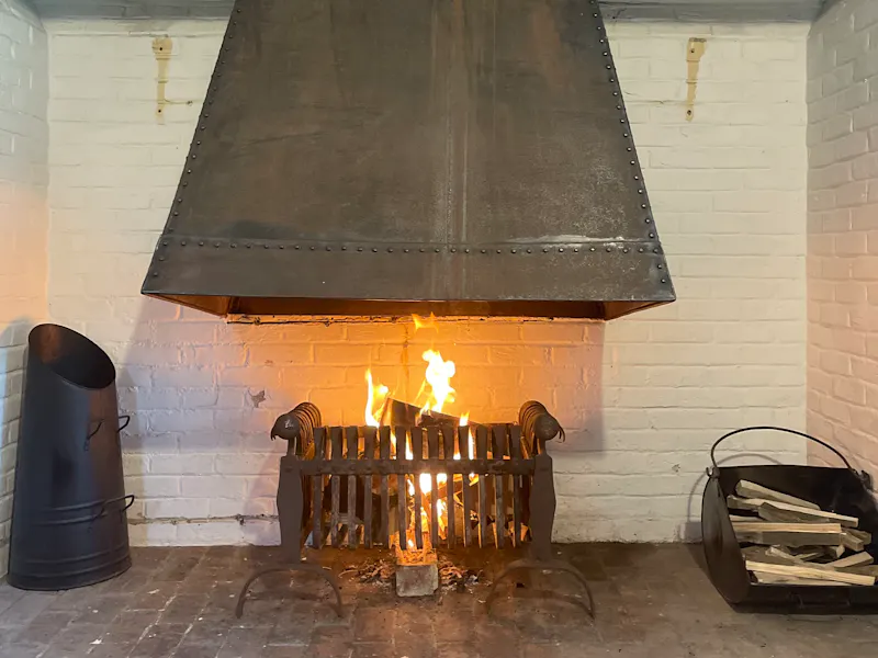 Fireplace at New Romney georgian home, A1596 (photo 9)