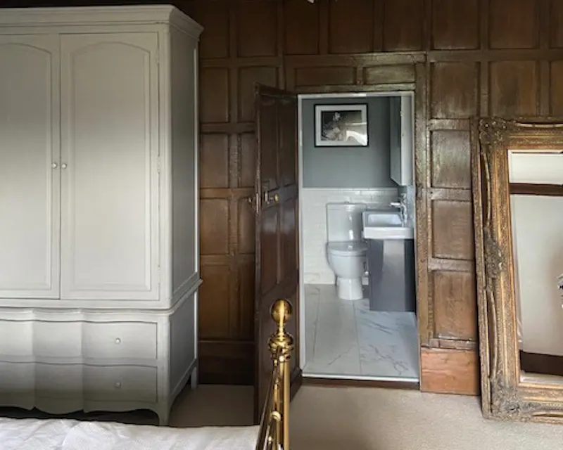 Bedroom at Film location C849 in Essex (photo 17)