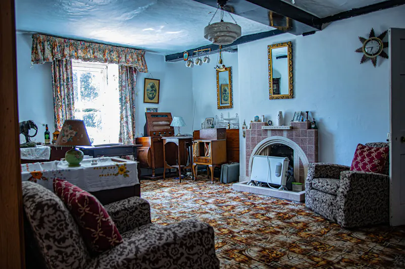 Kent farmhouse, L753 (photo 13)