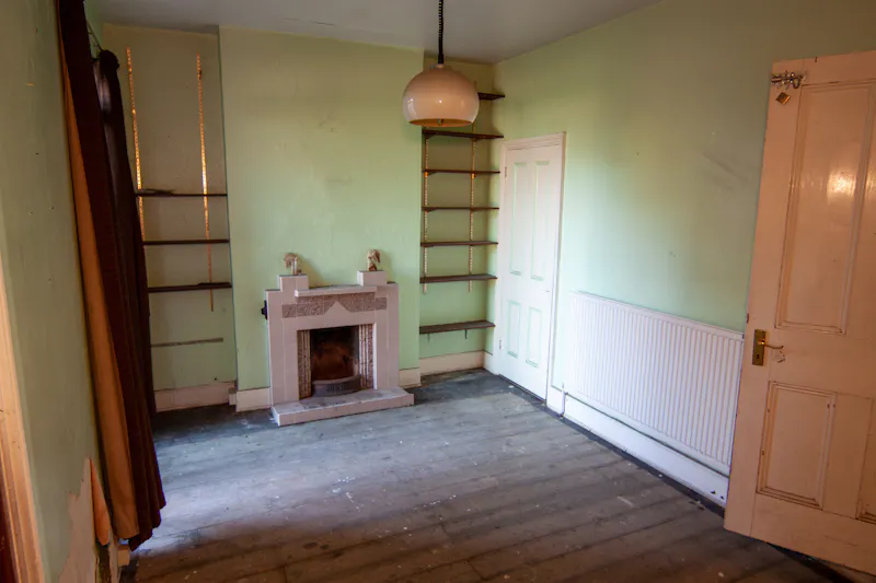 Derelict Leytonstone house, B2007 (photo 27)