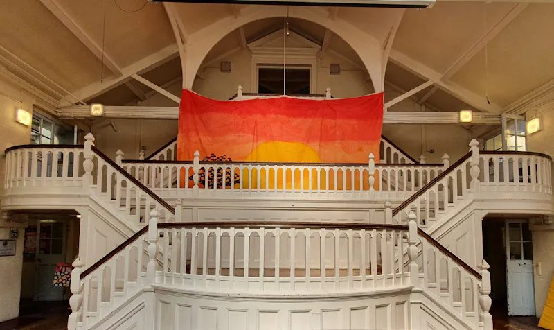 Beams at Tooting Bec School, J228 (photo 11)