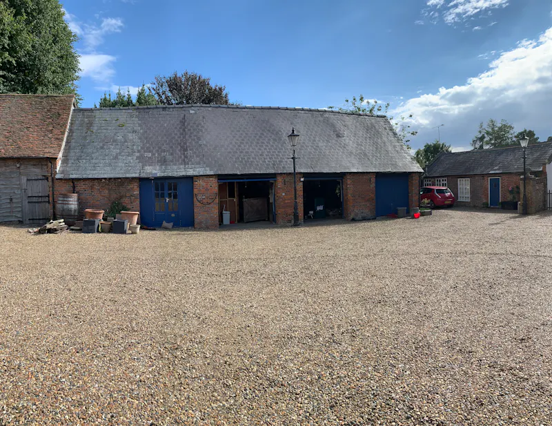 Stable / Outbuildings at Old Hitchin barn, L748 (photo 20)