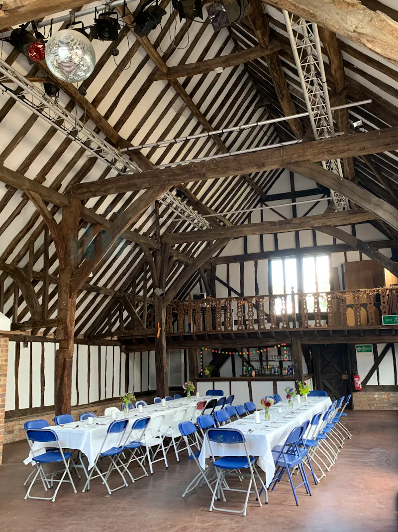 Beams at Old Hitchin barn, L748 (photo 3)