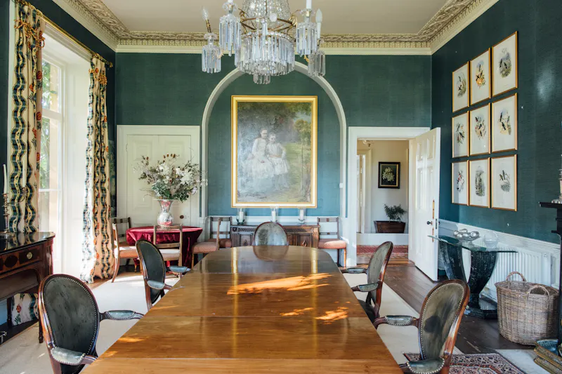 Dining room at Walkern Mansion, B2009 (photo 12)