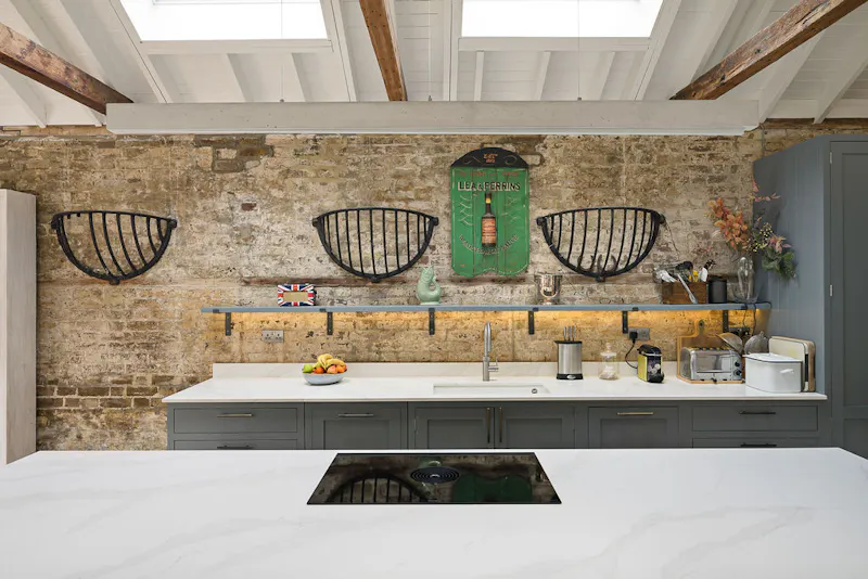 Kitchen at Converted stables in Putney, D2696 (photo 3)