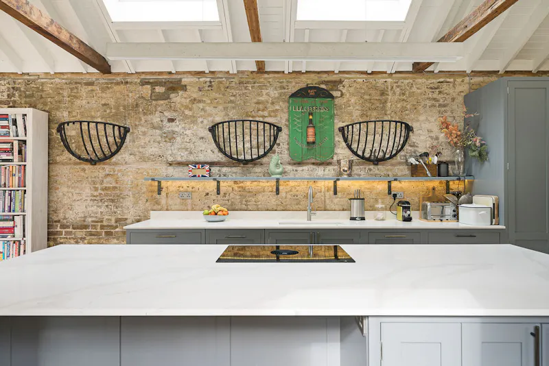 Converted stables in Putney, D2696 (photo 7)