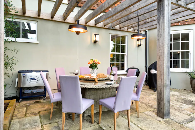 Terrace/Patio at Surrey Hills country house, D2703 (photo 31)