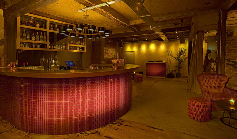 Bar at Event space in Kings Cross, R866 (photo 5)