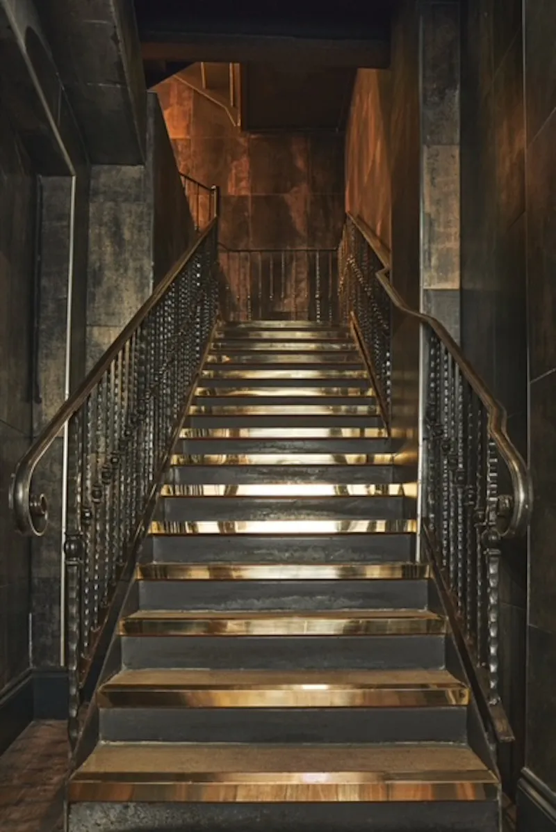 Staircase at Event space in Kings Cross, R866 (photo 6)
