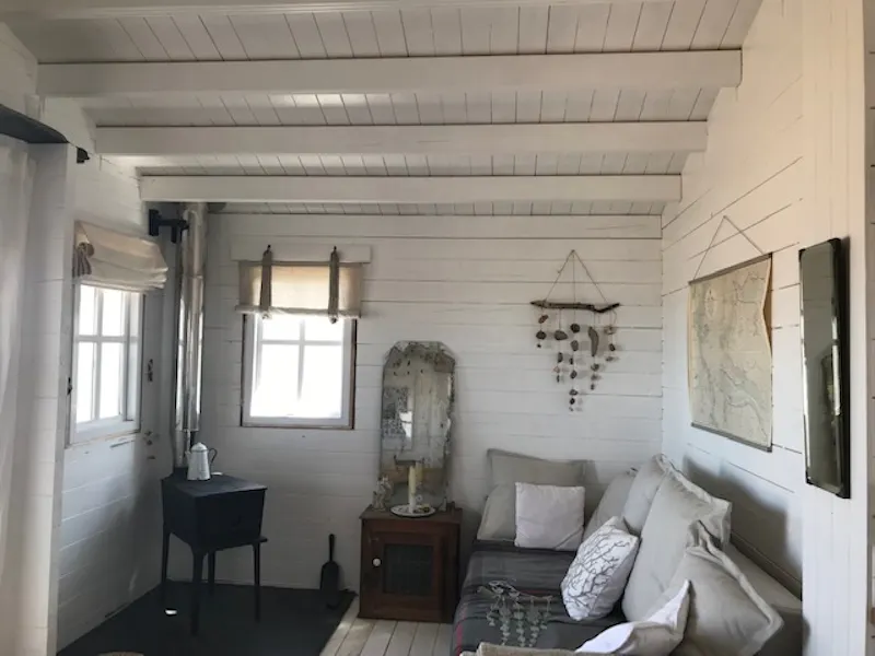 Living Room at Seaside Sheppey cabin, C936 (photo 4)