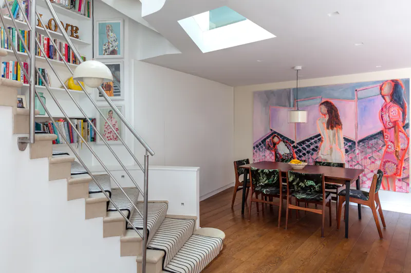 Dining room at Primrose Hill mews home, D2701 (photo 6)
