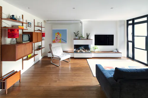 Primrose Hill mews home, D2701