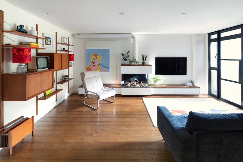 Living Room at Primrose Hill mews home, D2701 (photo 2)
