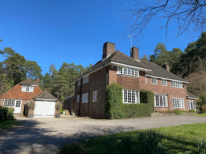 1920s Farnham house, D2697 (photo 1)