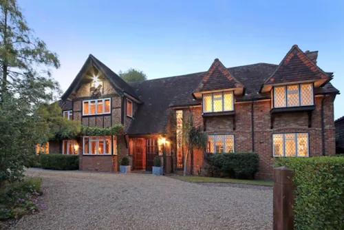 Large Maidenhead house, D2699