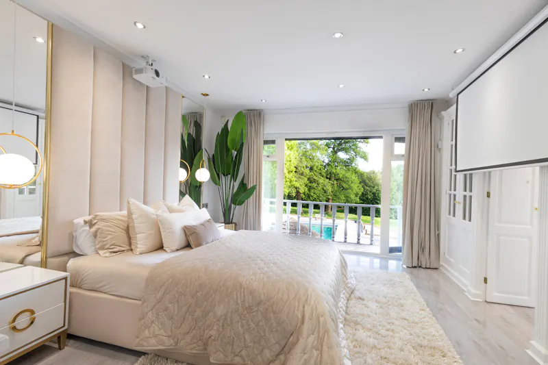 Potters Bar modern mansion, D2702 (photo 25)