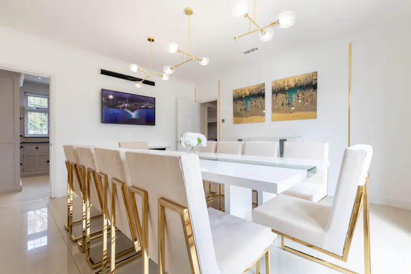 Potters Bar modern mansion, D2702 (photo 12)