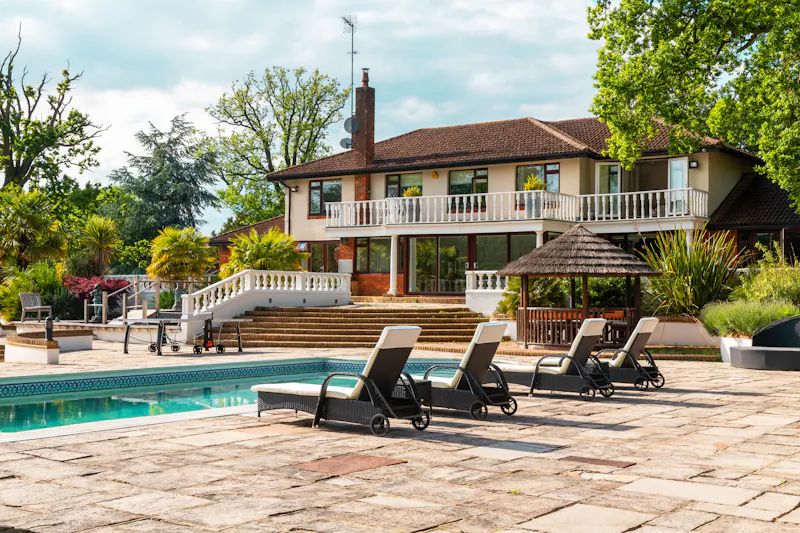Potters Bar modern mansion, D2702 (photo 42)