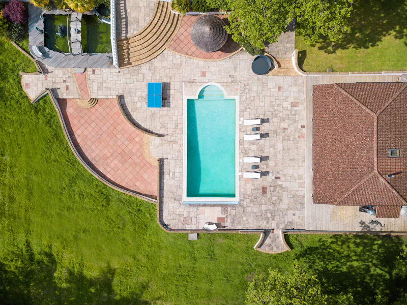 Potters Bar modern mansion, D2702 (photo 47)