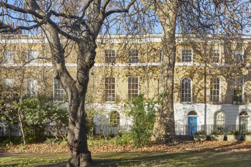 Front Exterior at Farringdon Georgian house, A1600 (photo 1)