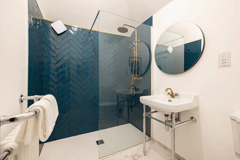 Tiled at Vacant Victorian in Sidcup, B1906 (photo 63)
