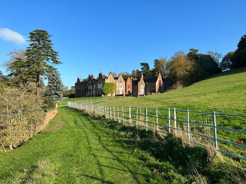 Views - country at Womborne country house, B2011 (photo 24)