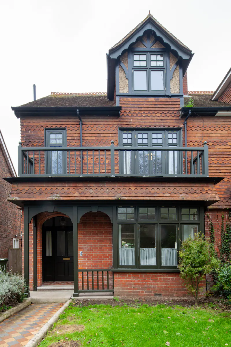 Stylish Rye house, B2012 (photo 1)