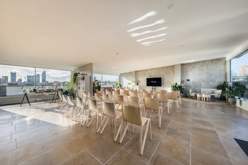 Boardroom at Spacious Southwark penthouse, N522 (photo 22)