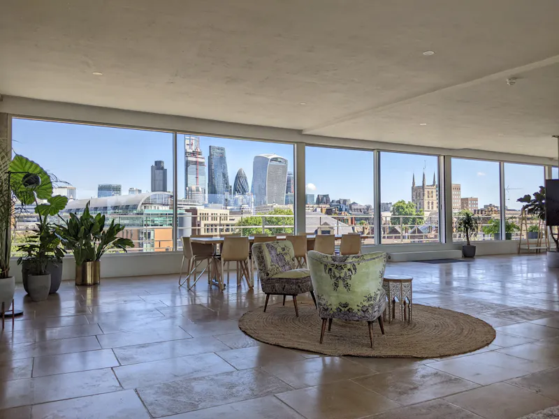 Studio at Spacious Southwark penthouse, N522 (photo 18)