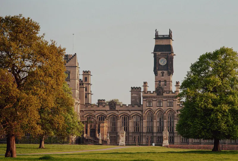 Victorian Gothic estate in Snaith, G277 (photo 48)