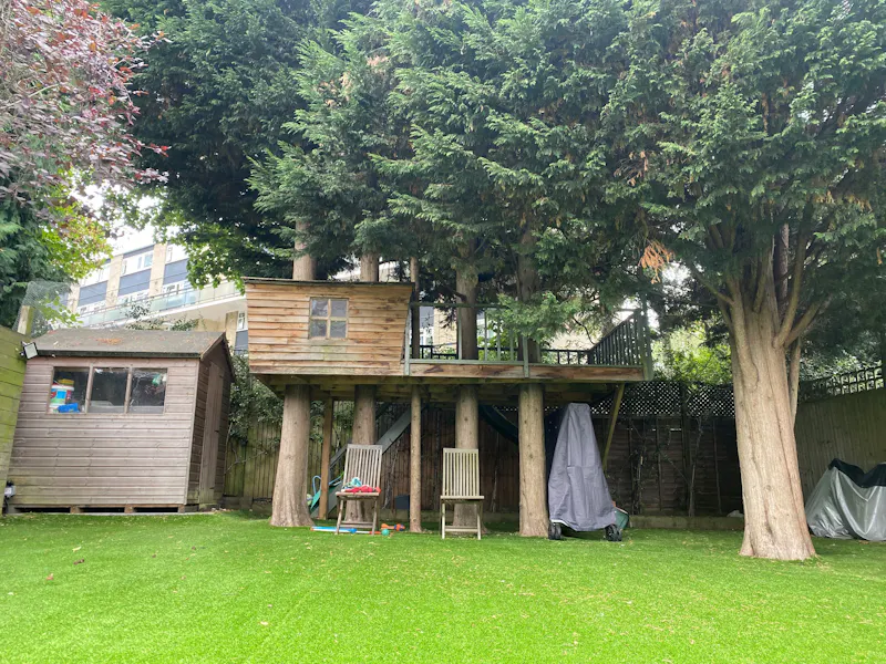 Family home in Southfields, D2027 (photo 35)