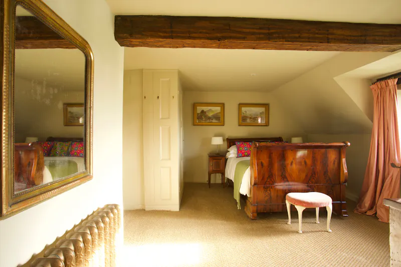 Bedroom at Crewkerne grande manor house, H1013 (photo 32)
