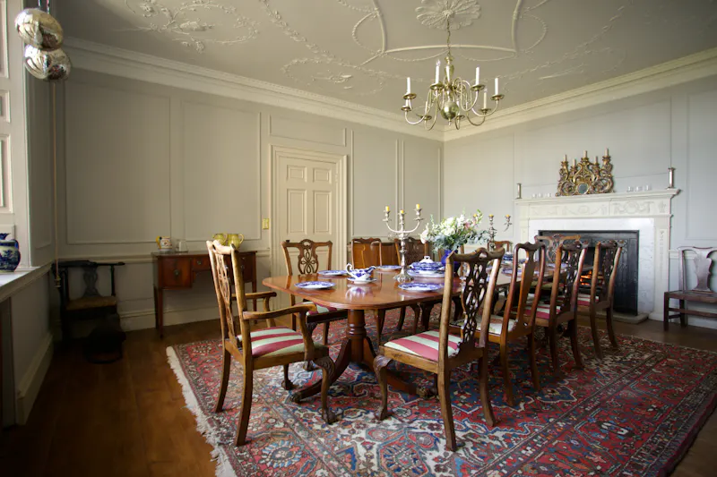Dining room at Crewkerne grande manor house, H1013 (photo 14)