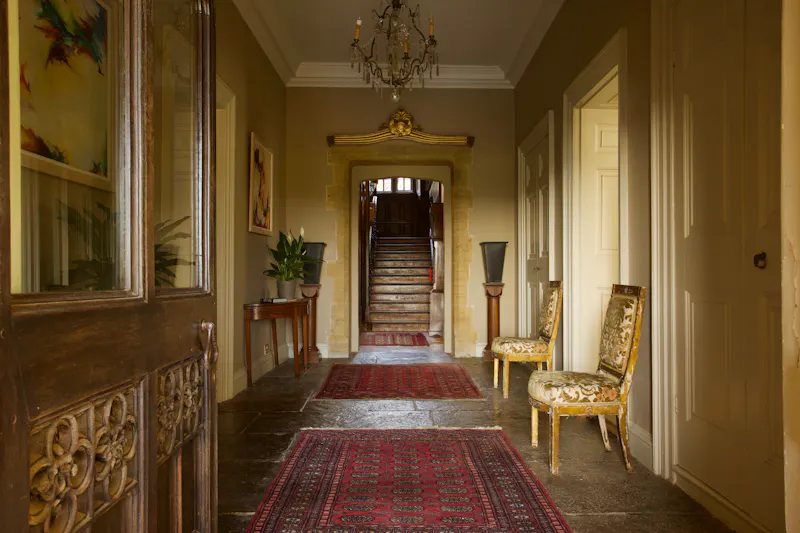 Corridor at Crewkerne grande manor house, H1013 (photo 25)