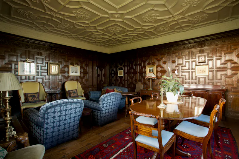 Crewkerne grande manor house, H1013 (photo 21)