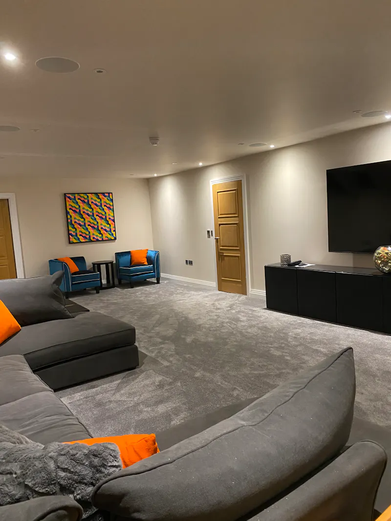 Living Room at Beaconsfield country manor, D2707 (photo 22)